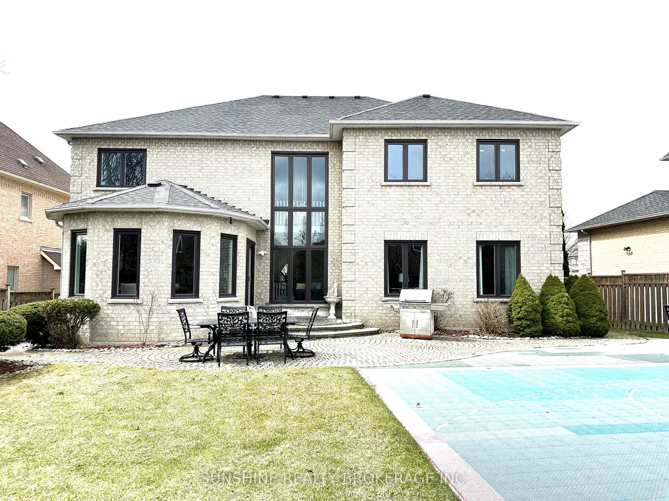 61, Henricks, Bayview Hill, Richmond Hill