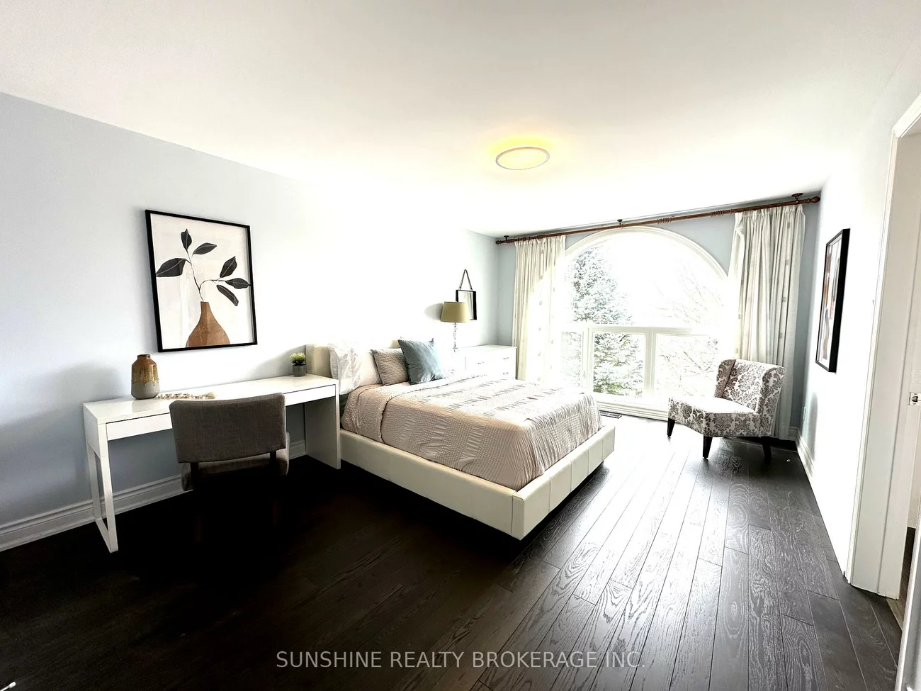 61, Henricks, Bayview Hill, Richmond Hill