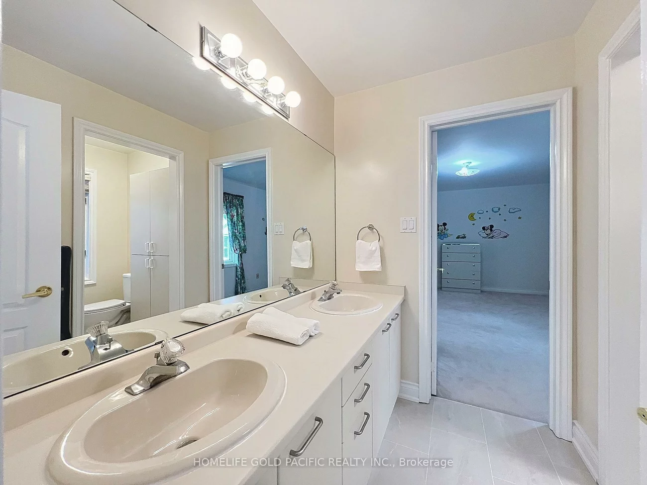 9, Gardiner, Bayview Hill, Richmond Hill