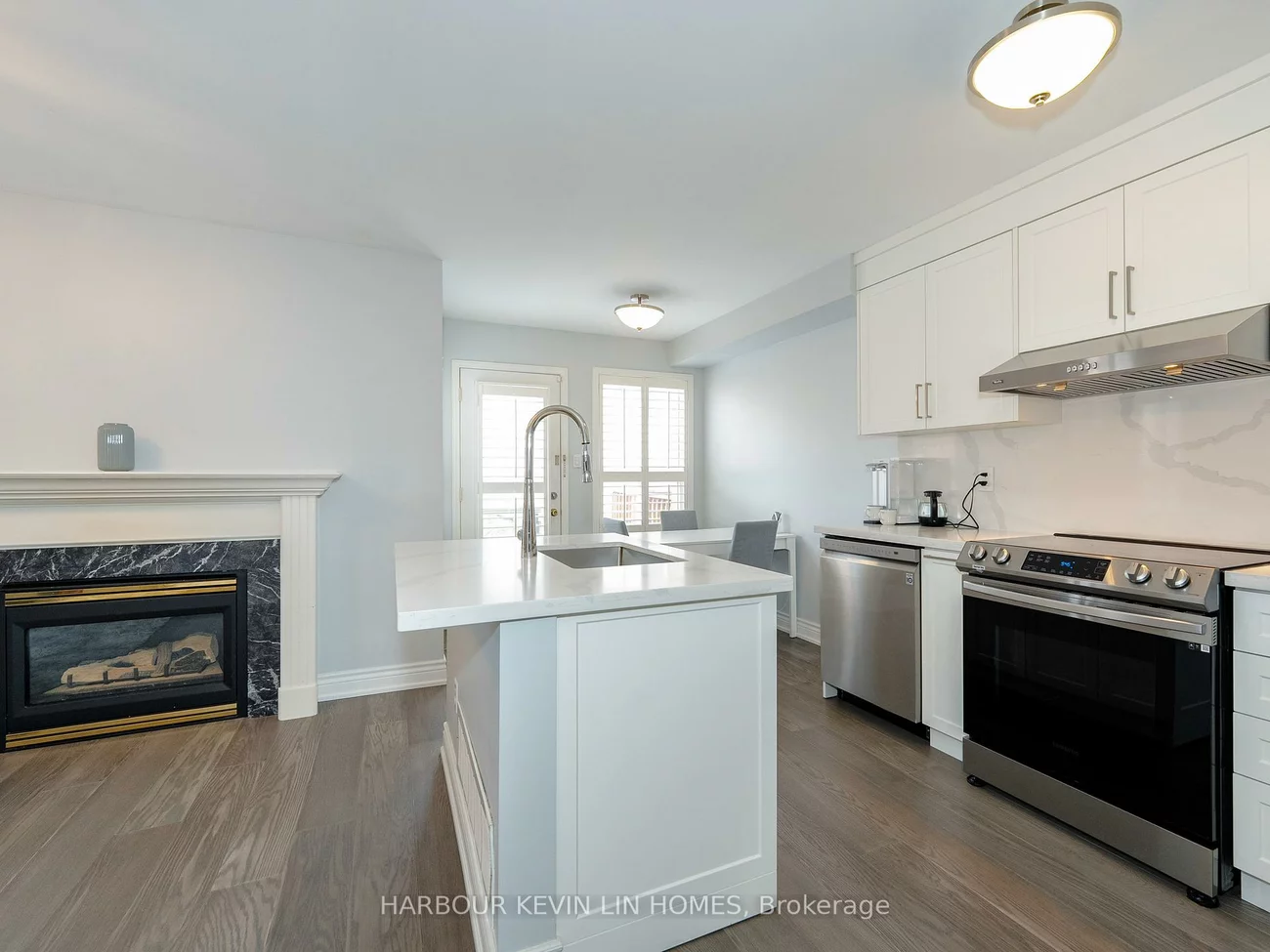 84, Grasslands, Langstaff, Richmond Hill