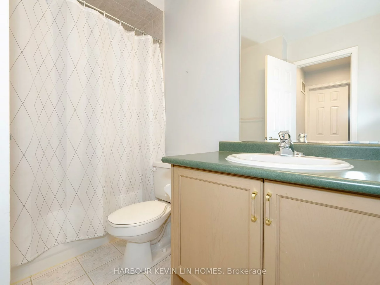 84, Grasslands, Langstaff, Richmond Hill