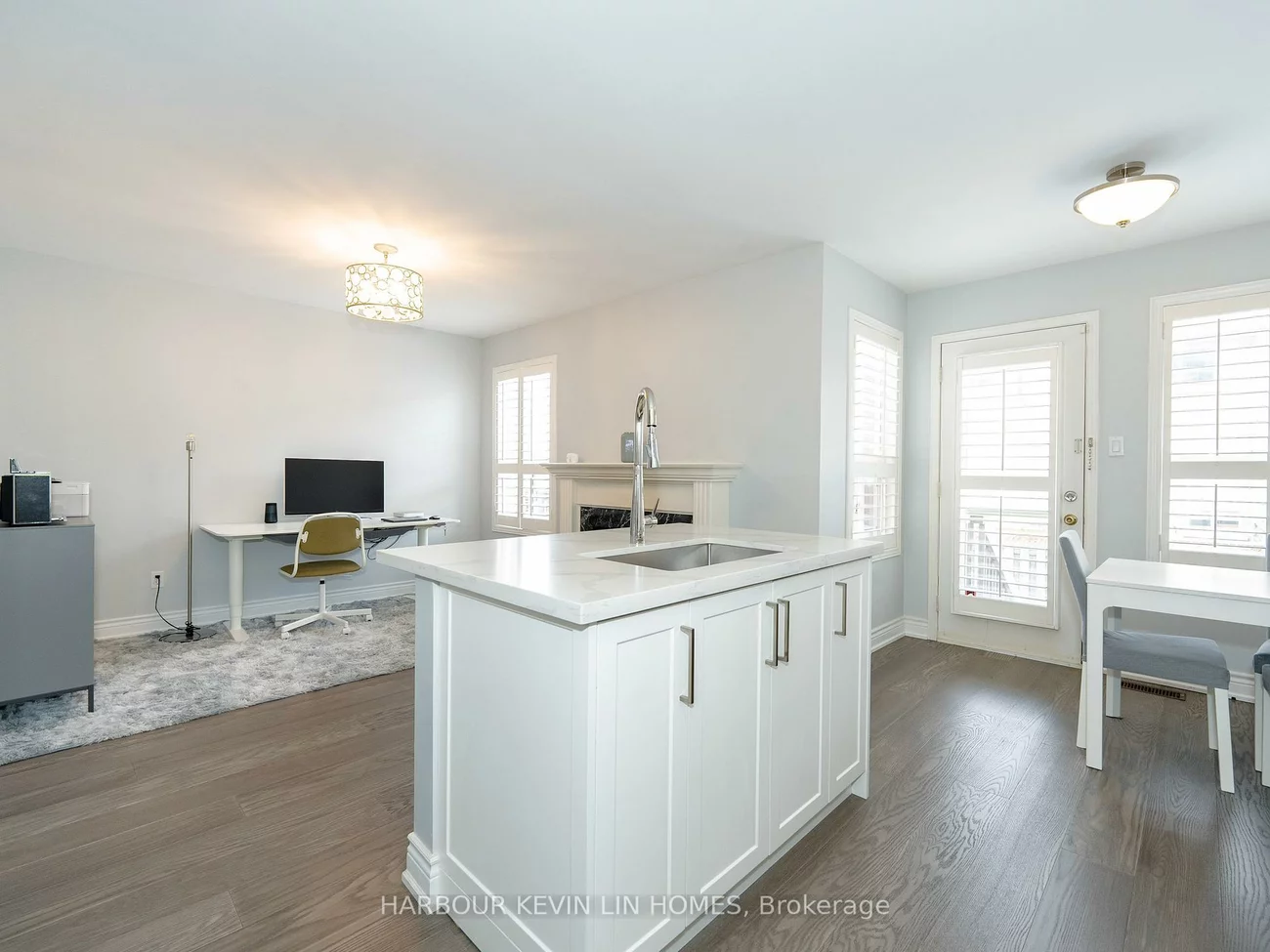 84, Grasslands, Langstaff, Richmond Hill