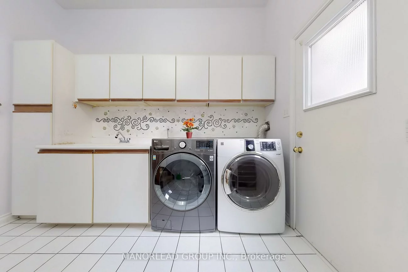 21, Dunloe, Bayview Hill, Richmond Hill