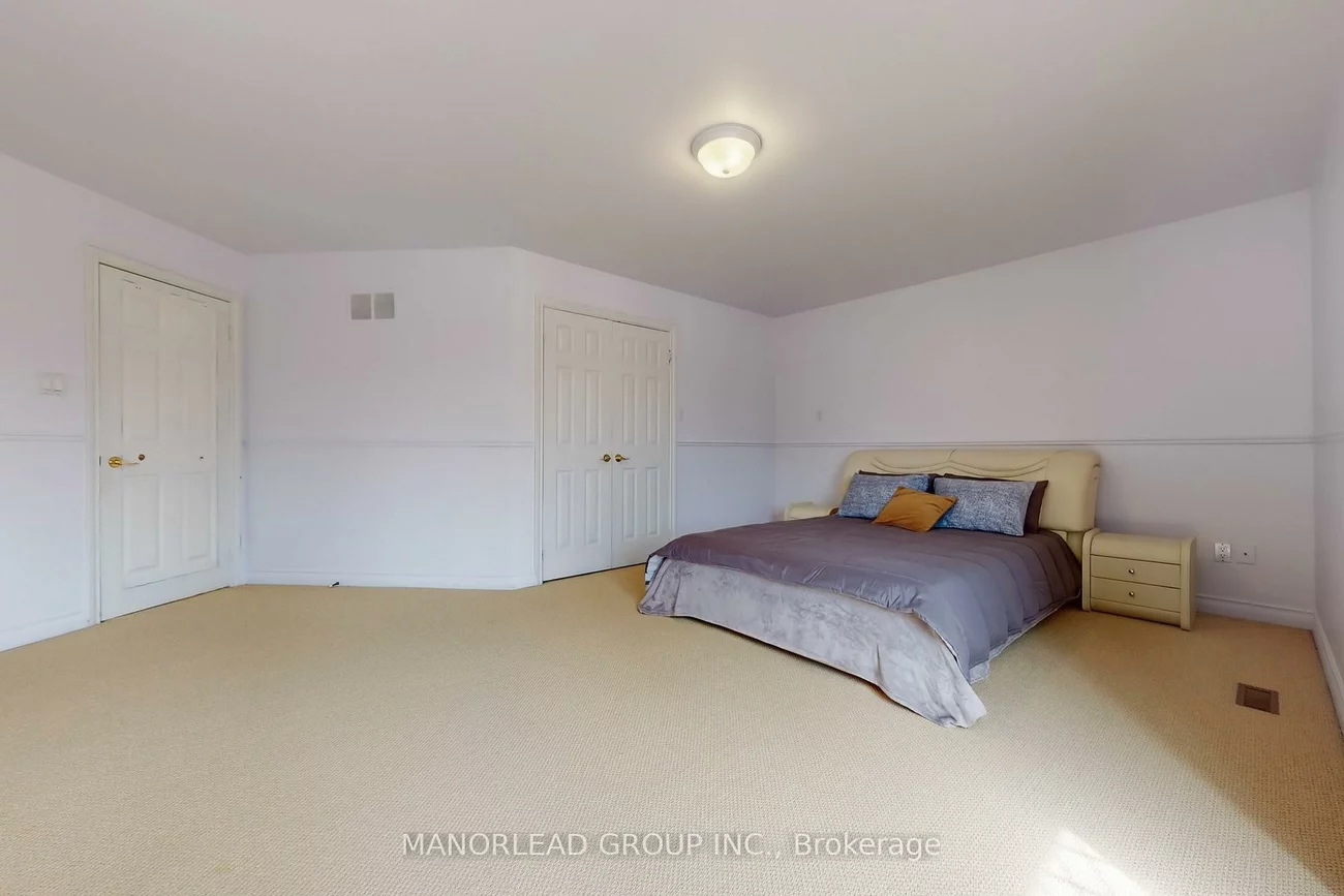 21, Dunloe, Bayview Hill, Richmond Hill