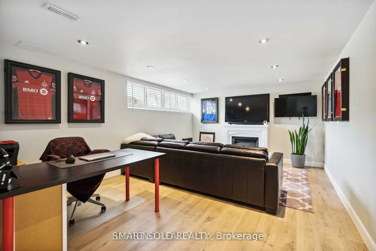 440, Fernleigh, Crosby, Richmond Hill
