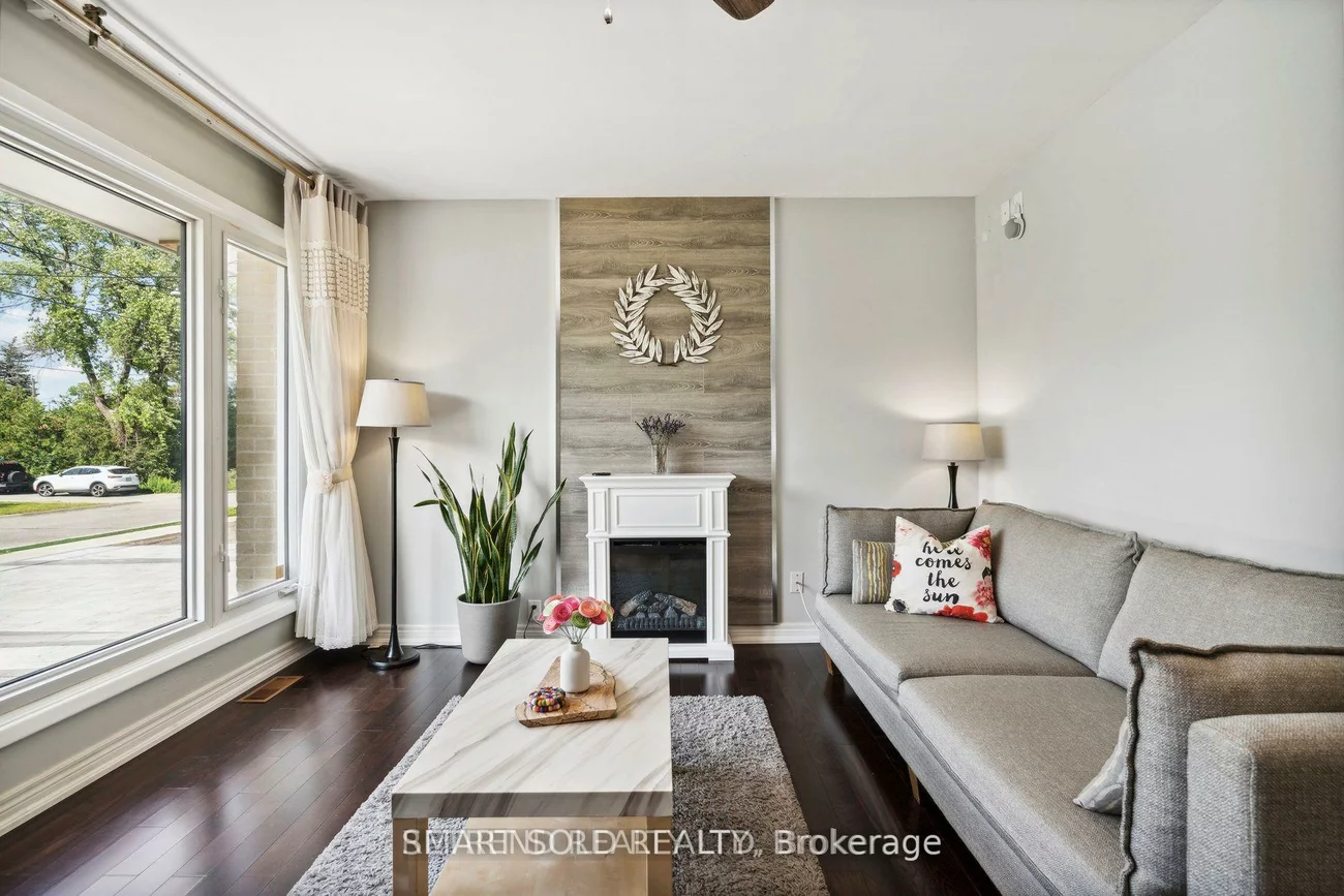 440, Fernleigh, Crosby, Richmond Hill