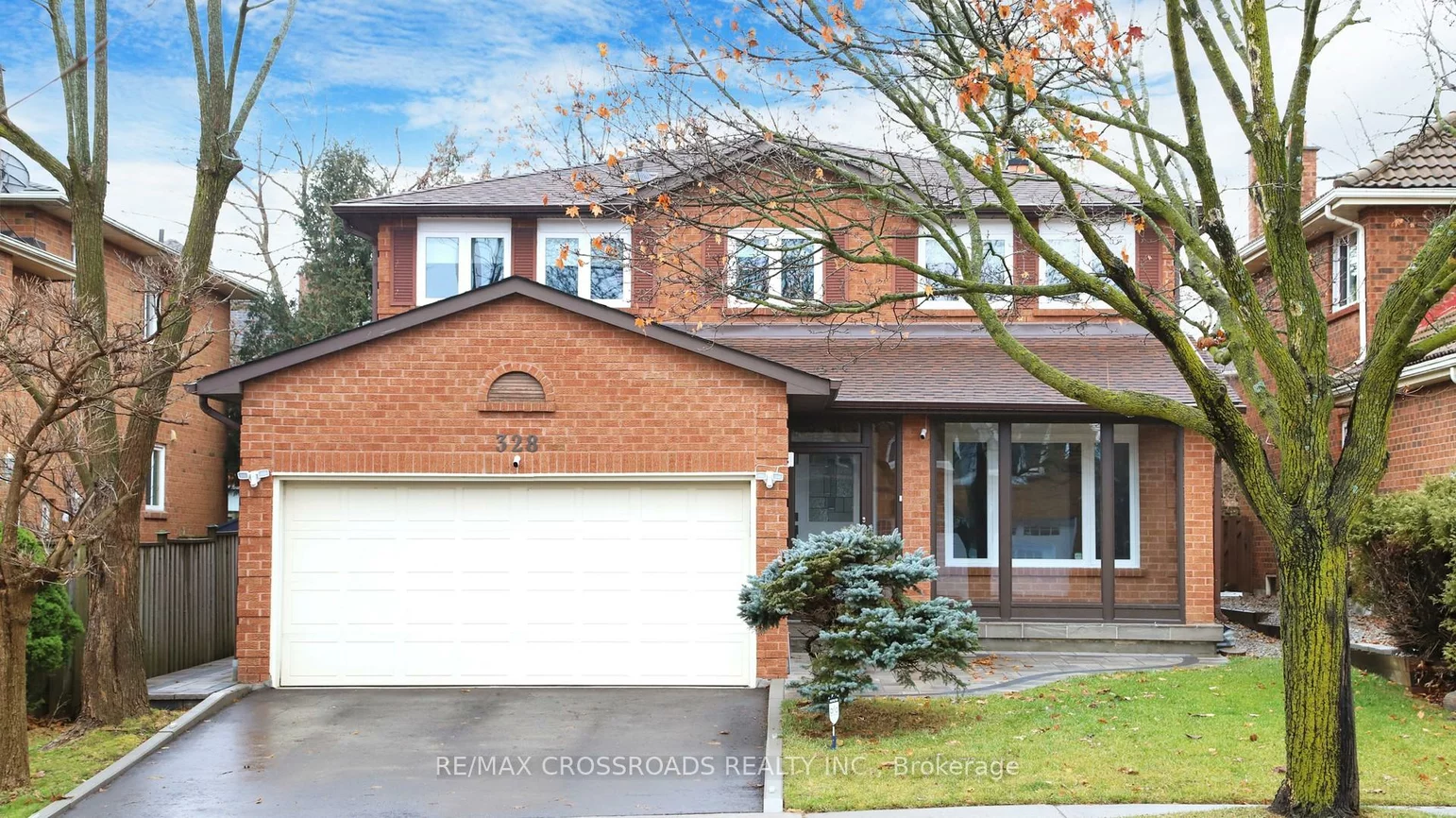 328, Atha, Harding, Richmond Hill