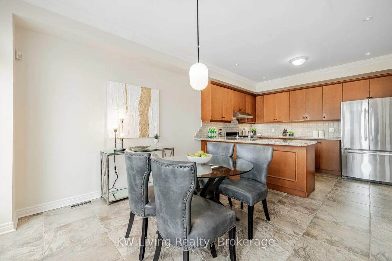 450, Worthington, Oak Ridges Lake Wilcox, Richmond Hill