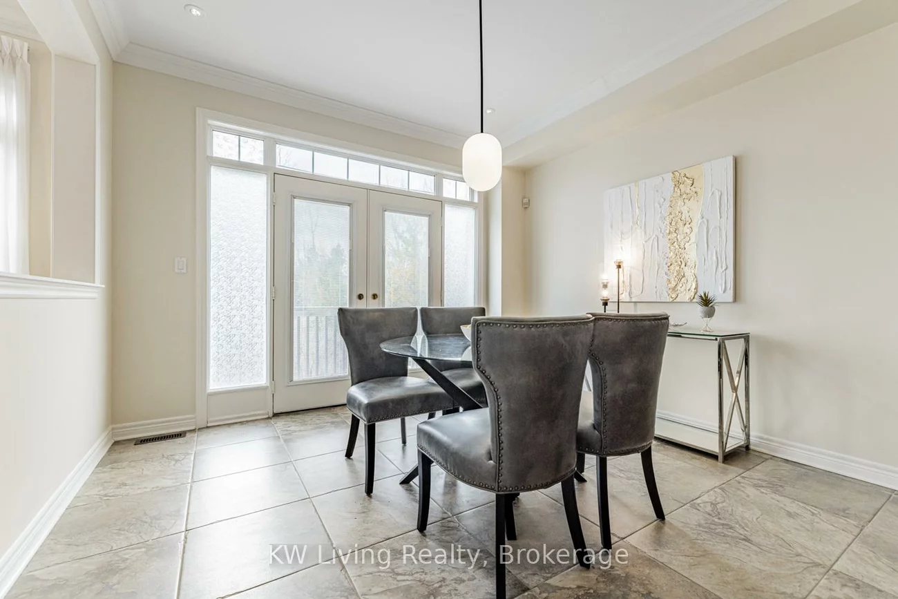 450, Worthington, Oak Ridges Lake Wilcox, Richmond Hill