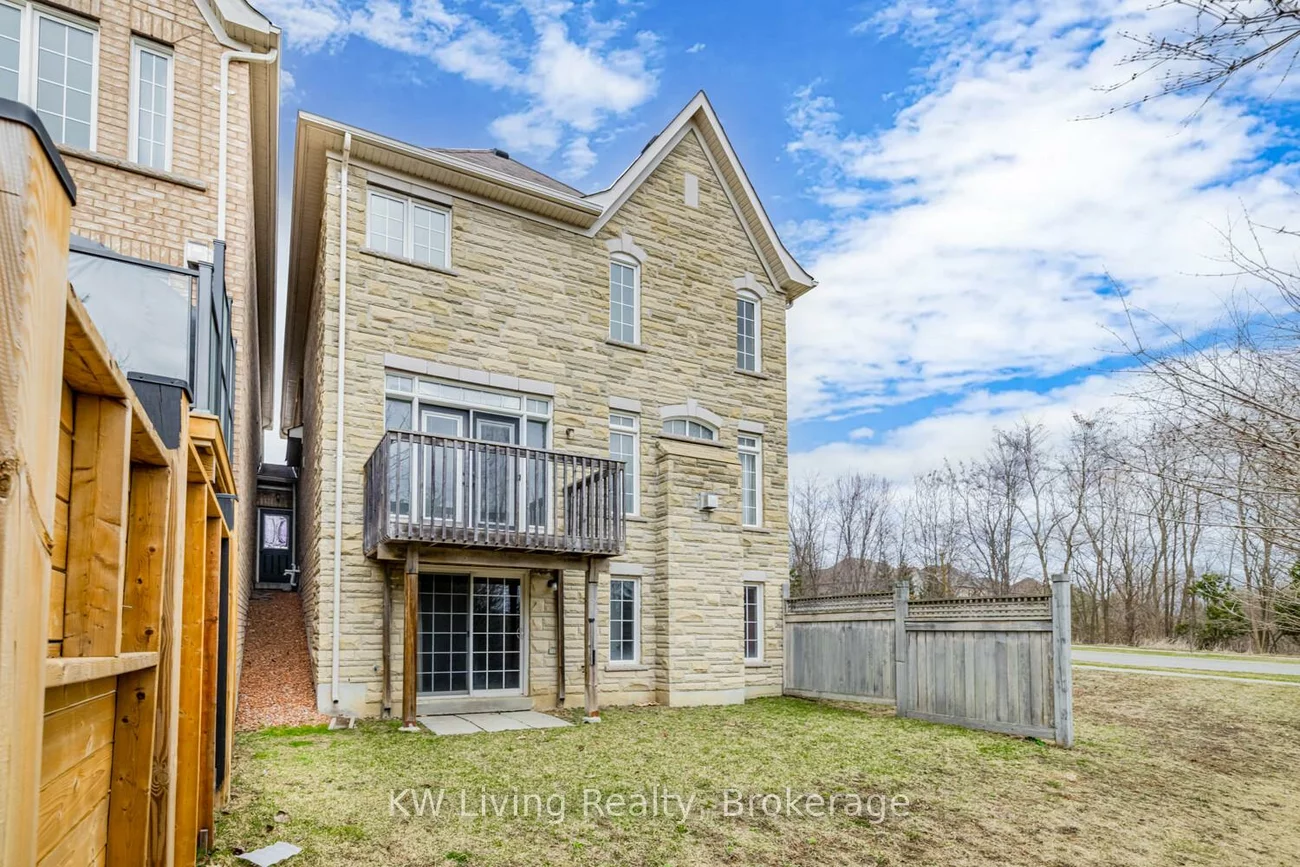 450, Worthington, Oak Ridges Lake Wilcox, Richmond Hill