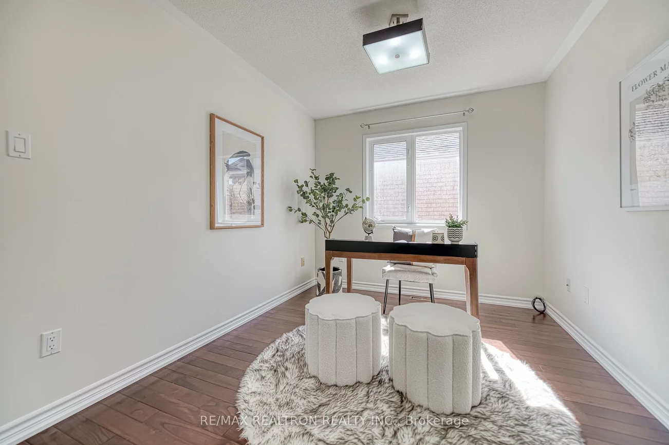 11, Queensway, Rouge Woods, Richmond Hill