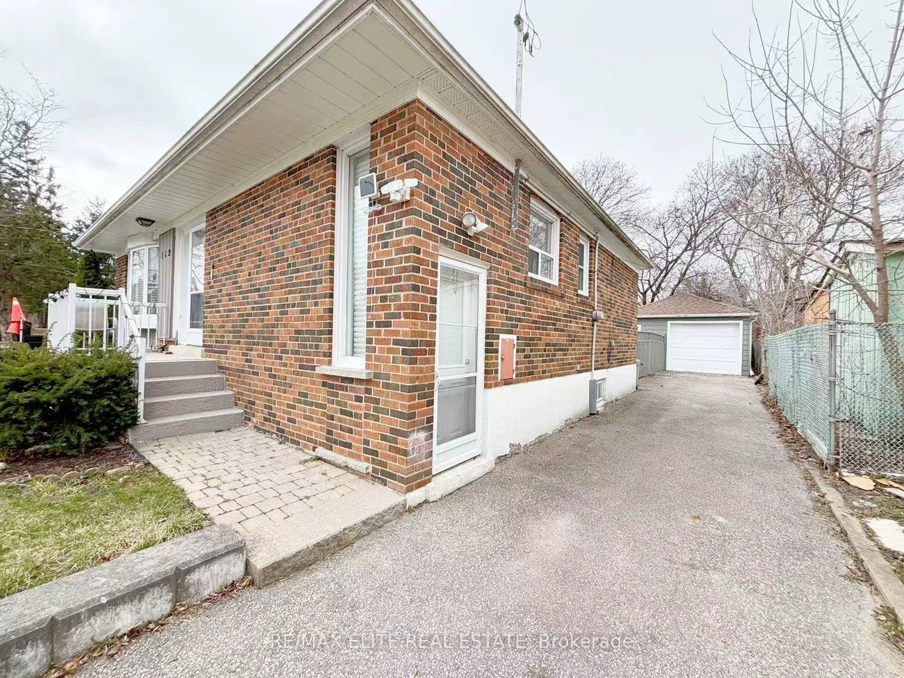 112, Talmage, Crosby, Richmond Hill