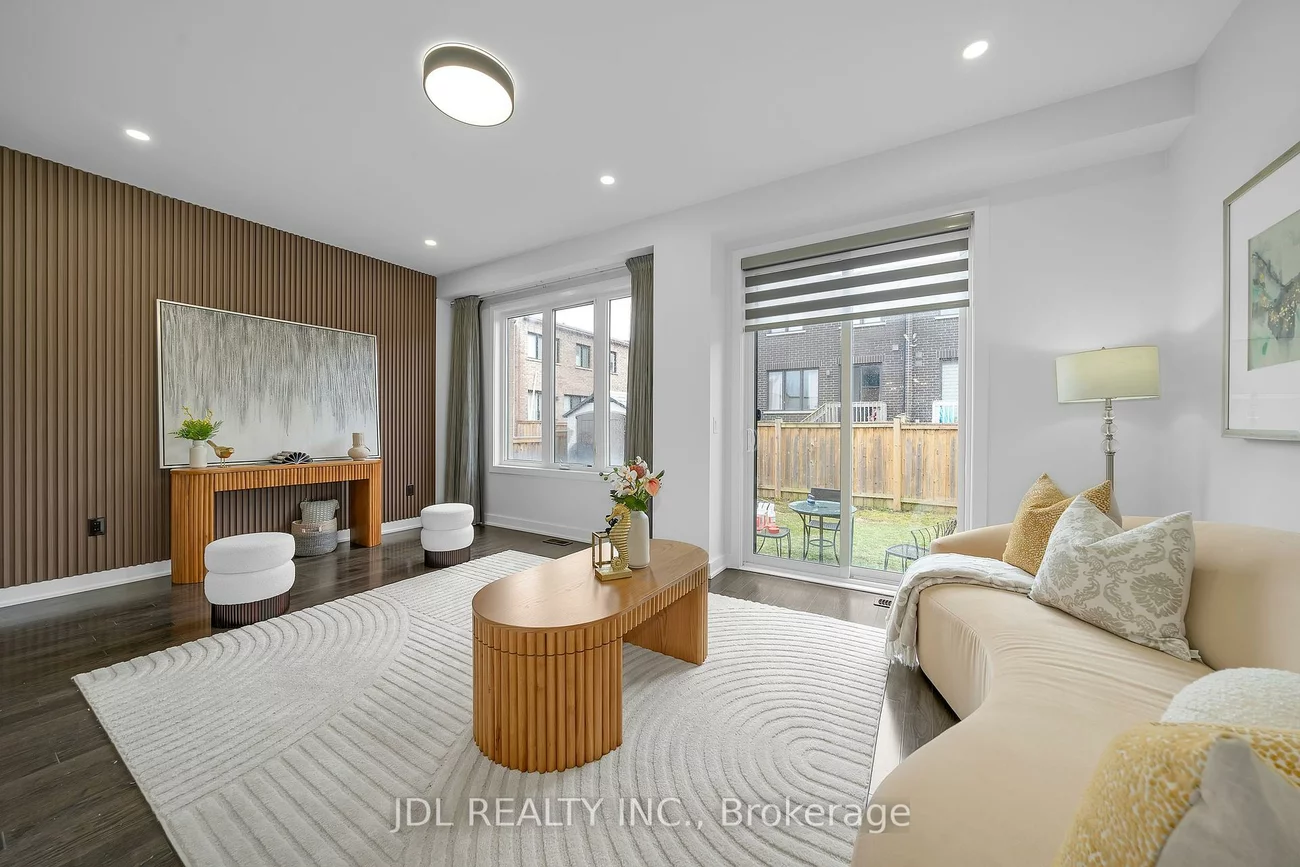 103, Denarius, Oak Ridges Lake Wilcox, Richmond Hill