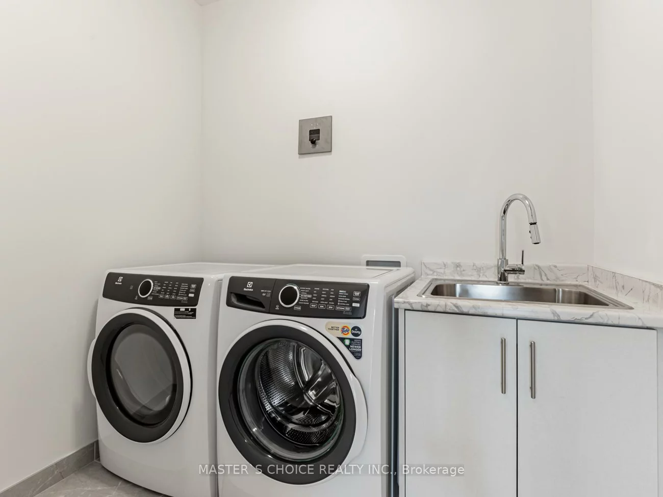 6, Schmeltzer, Rural Richmond Hill, Richmond Hill