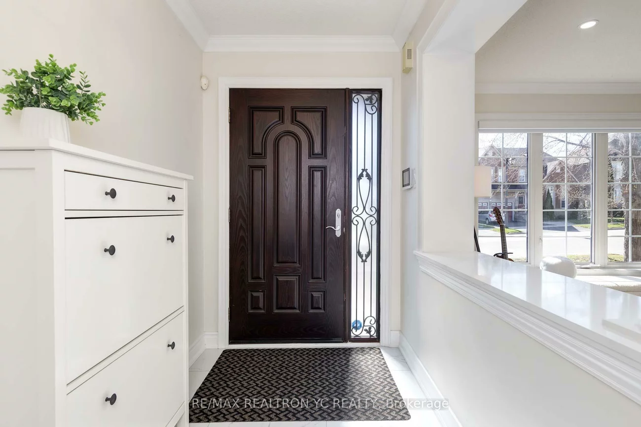 9, Rollinghill, Jefferson, Richmond Hill