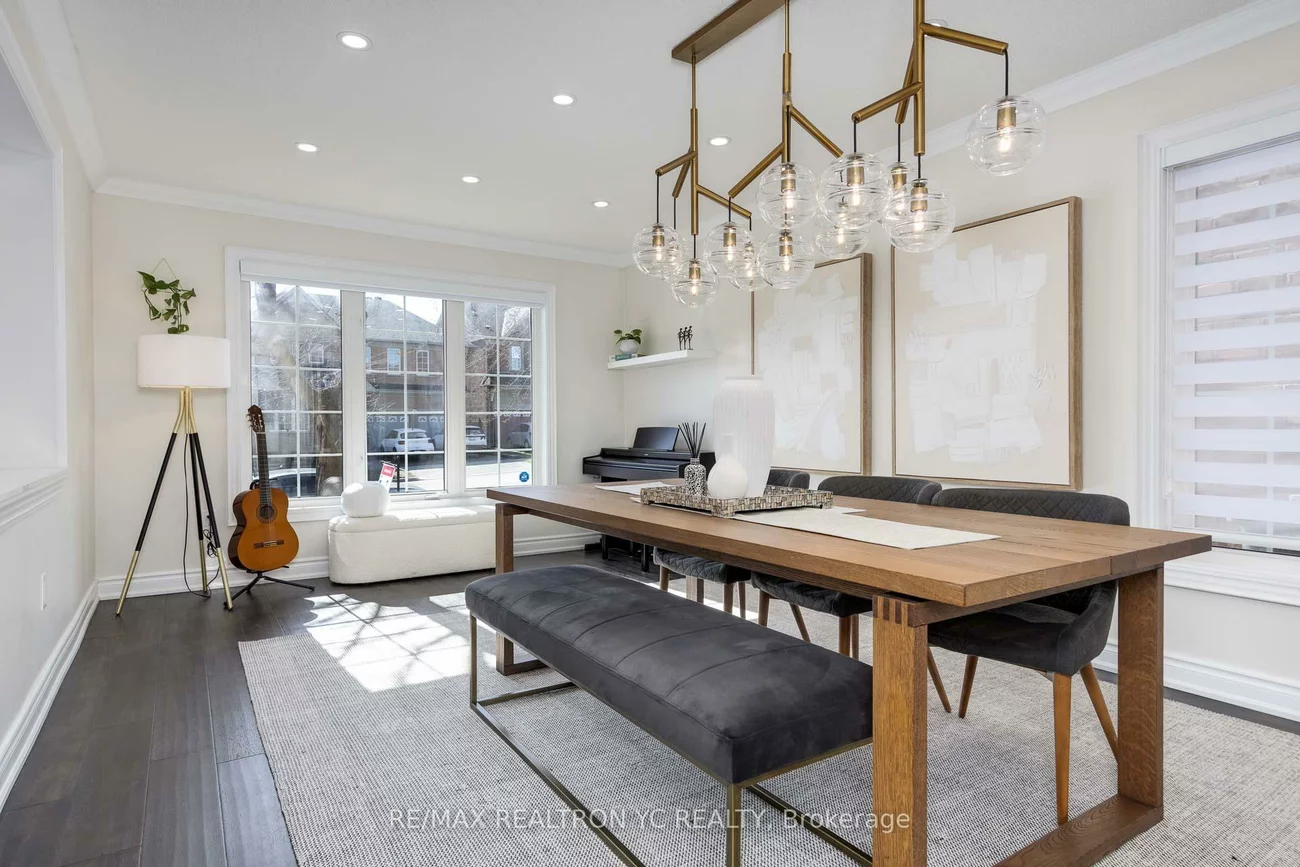 9, Rollinghill, Jefferson, Richmond Hill