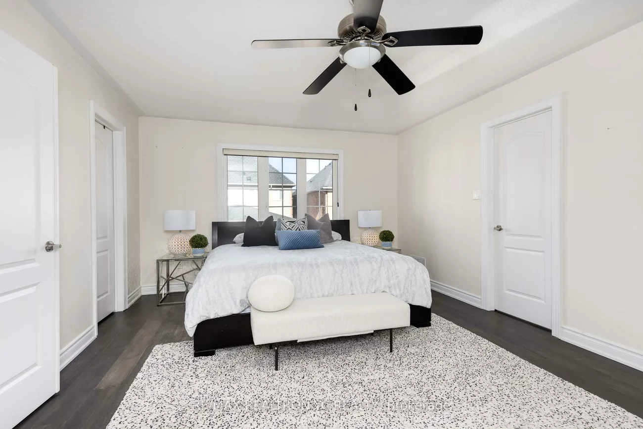 9, Rollinghill, Jefferson, Richmond Hill