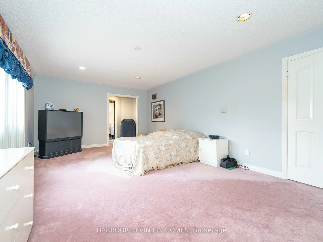 19, Alexandra, Bayview Hill, Richmond Hill