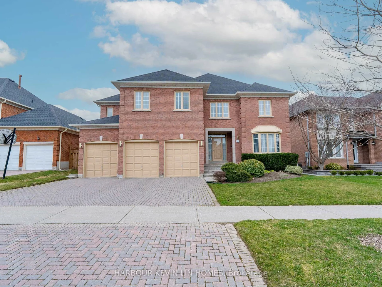19, Alexandra, Bayview Hill, Richmond Hill