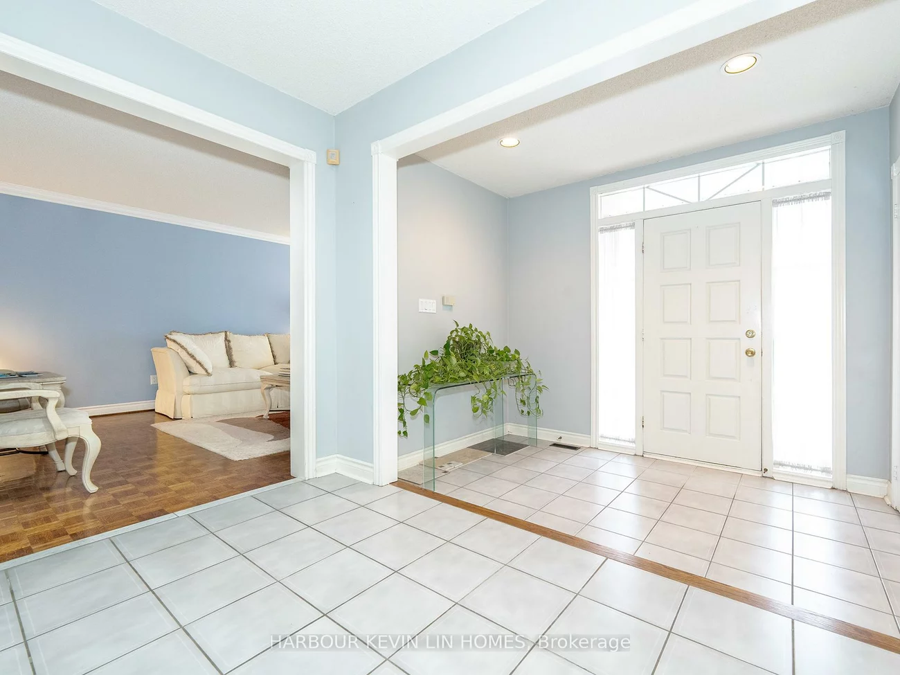 19, Alexandra, Bayview Hill, Richmond Hill