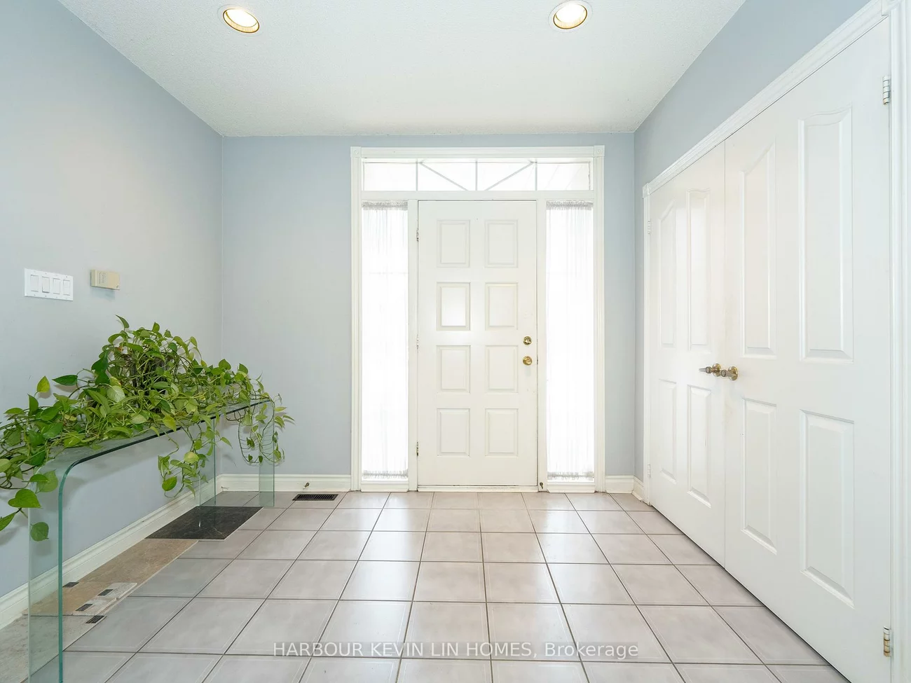 19, Alexandra, Bayview Hill, Richmond Hill