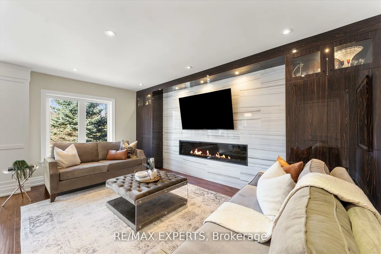 8, Wildflower, Oak Ridges, Richmond Hill