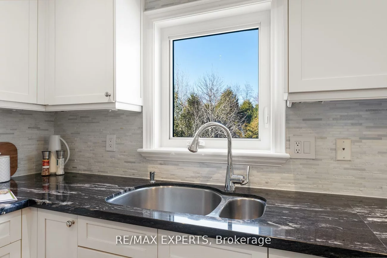 8, Wildflower, Oak Ridges, Richmond Hill