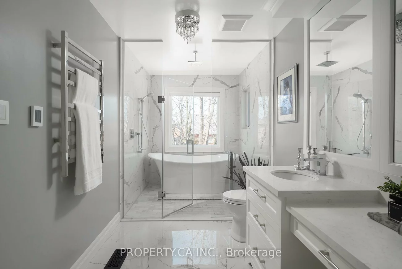 6, Platinum, Jefferson, Richmond Hill