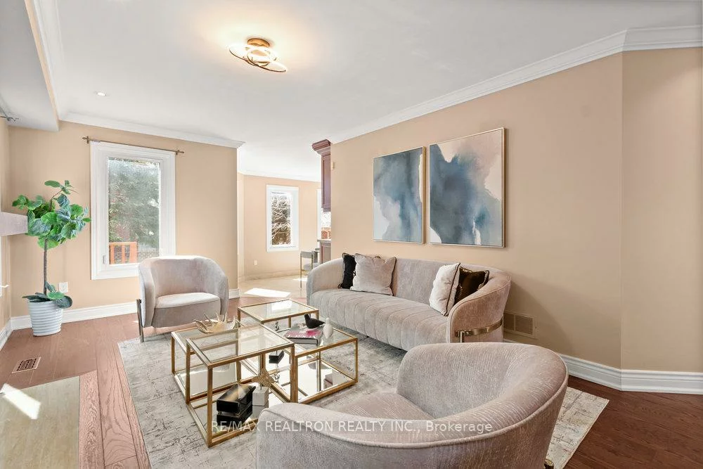 27, Ellsworth, Mill Pond, Richmond Hill