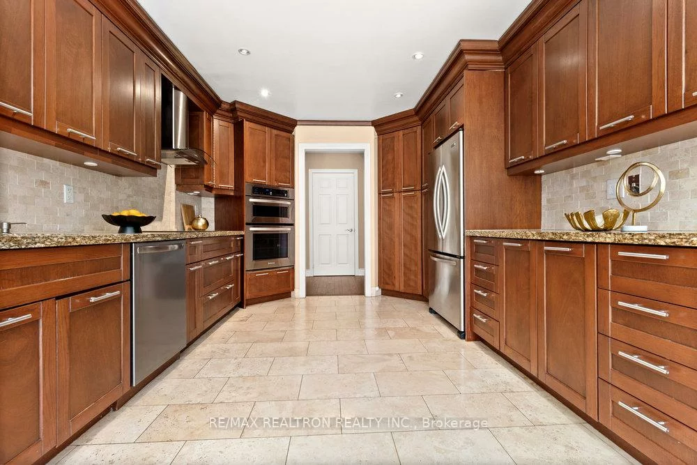 27, Ellsworth, Mill Pond, Richmond Hill