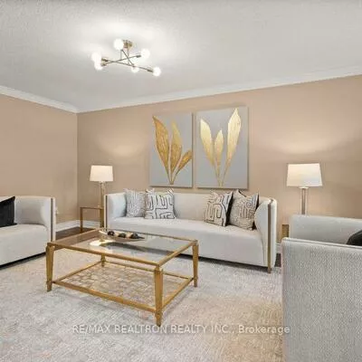27, Ellsworth, Mill Pond, Richmond Hill