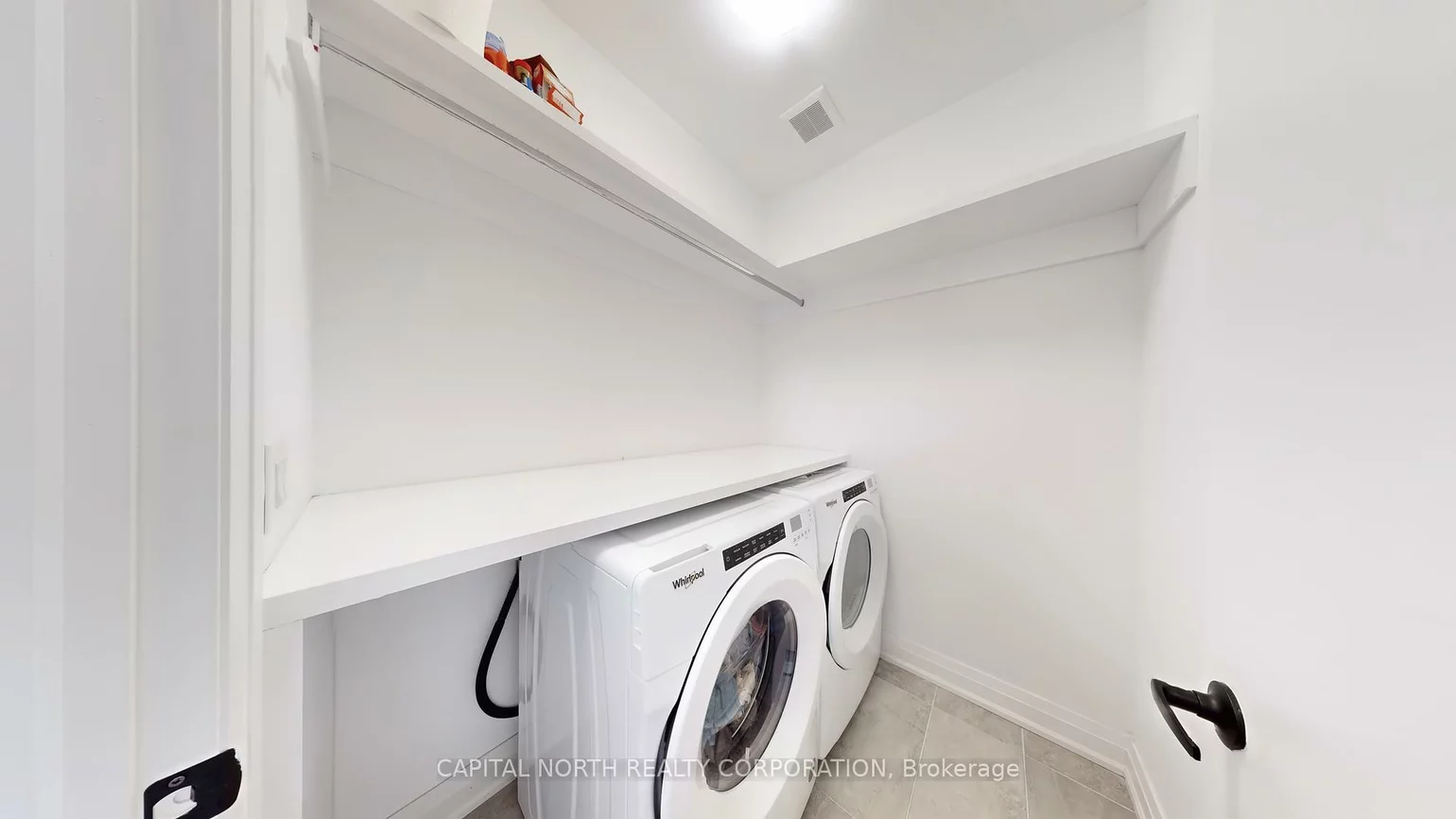 29, Direzze, Mill Pond, Richmond Hill