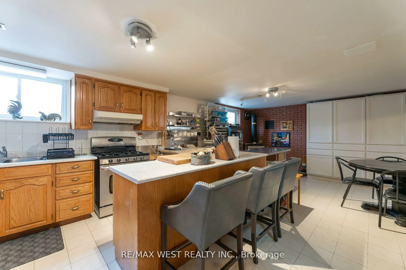 130, Spruce, South Richvale, Richmond Hill