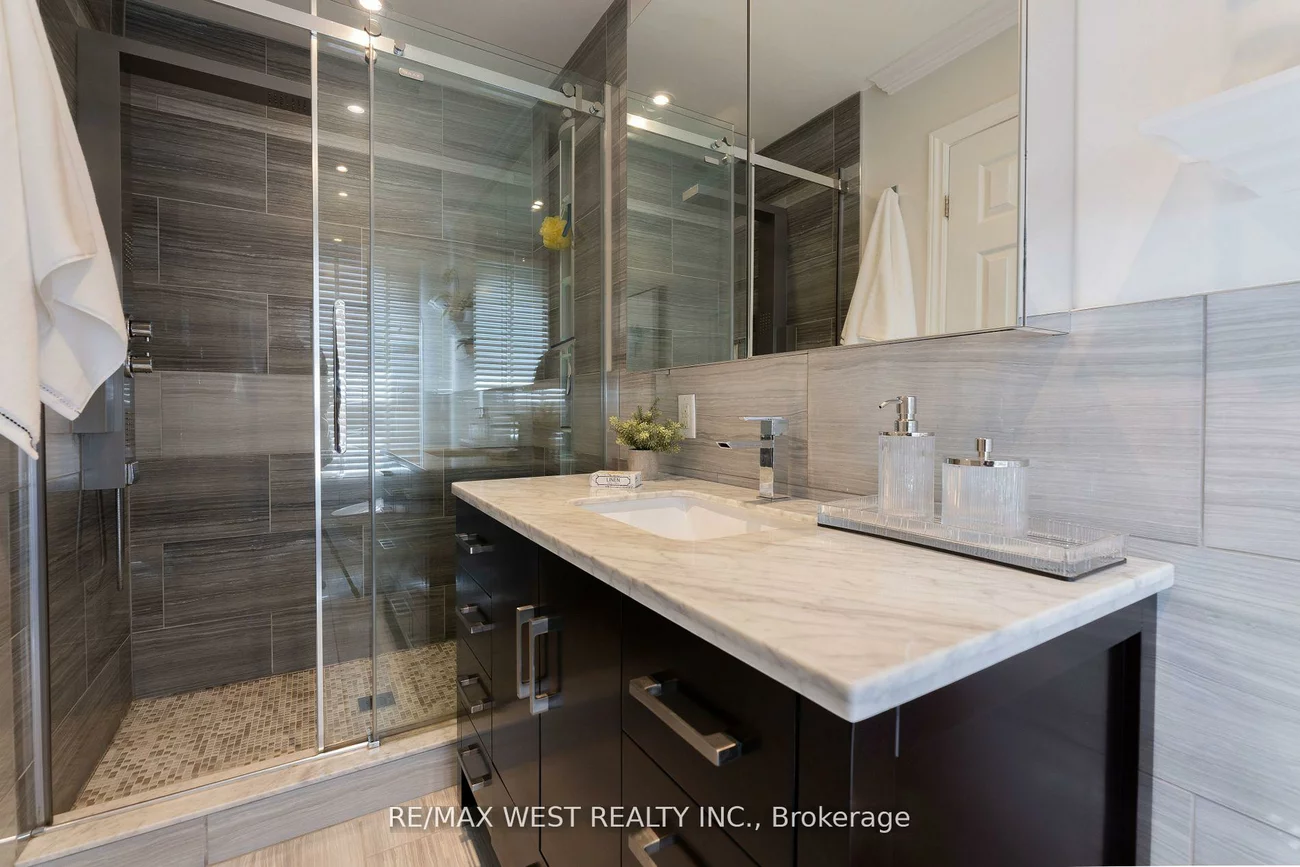 130, Spruce, South Richvale, Richmond Hill