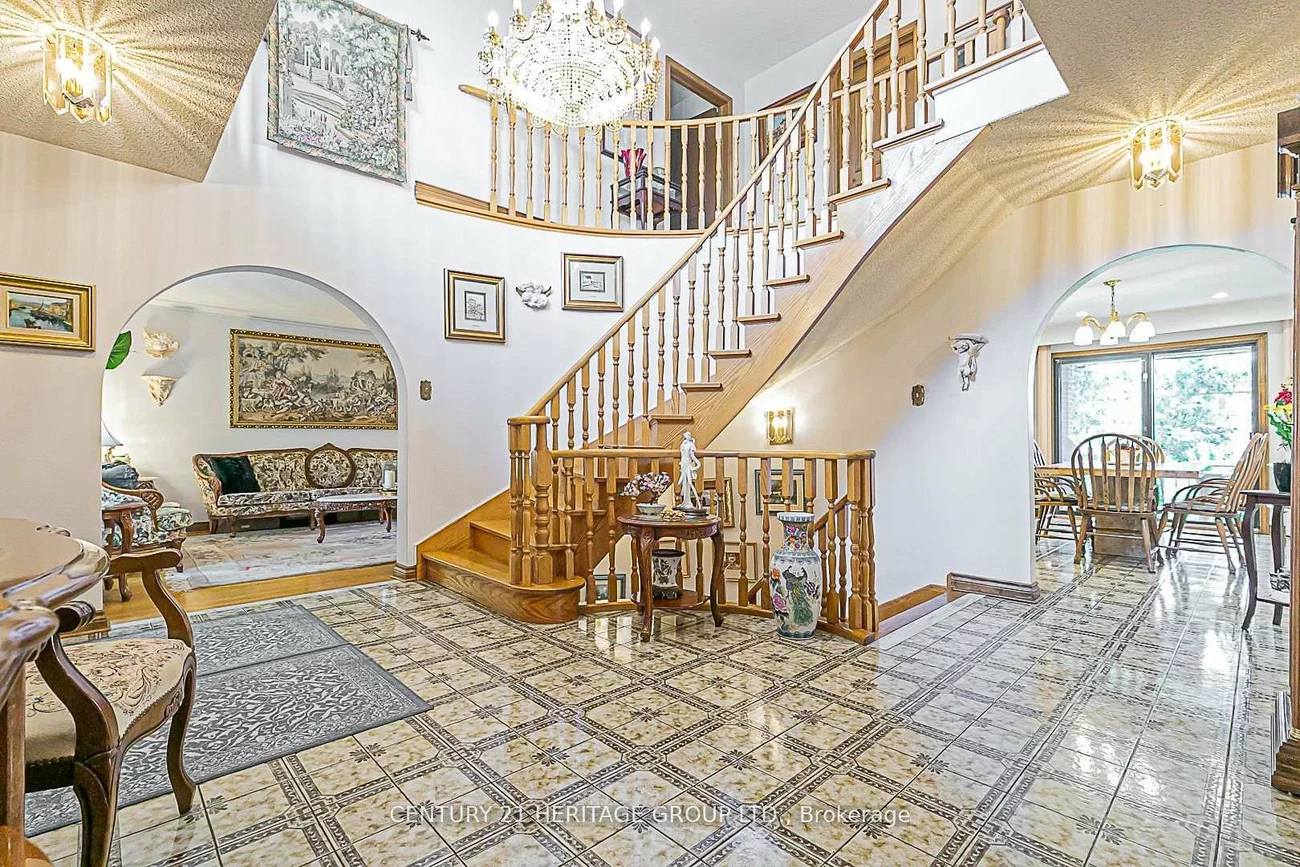 33, May, North Richvale, Richmond Hill