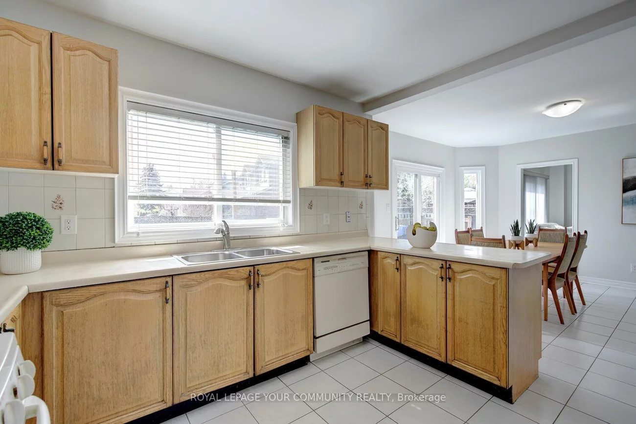 14, Hart, North Richvale, Richmond Hill