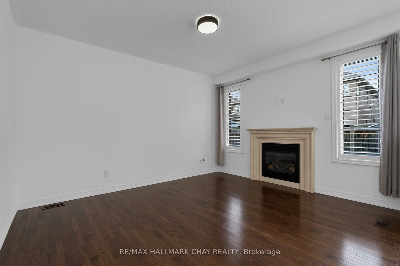 69, pavlova, Oak Ridges, Richmond Hill