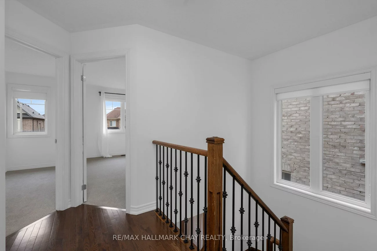 69, pavlova, Oak Ridges, Richmond Hill