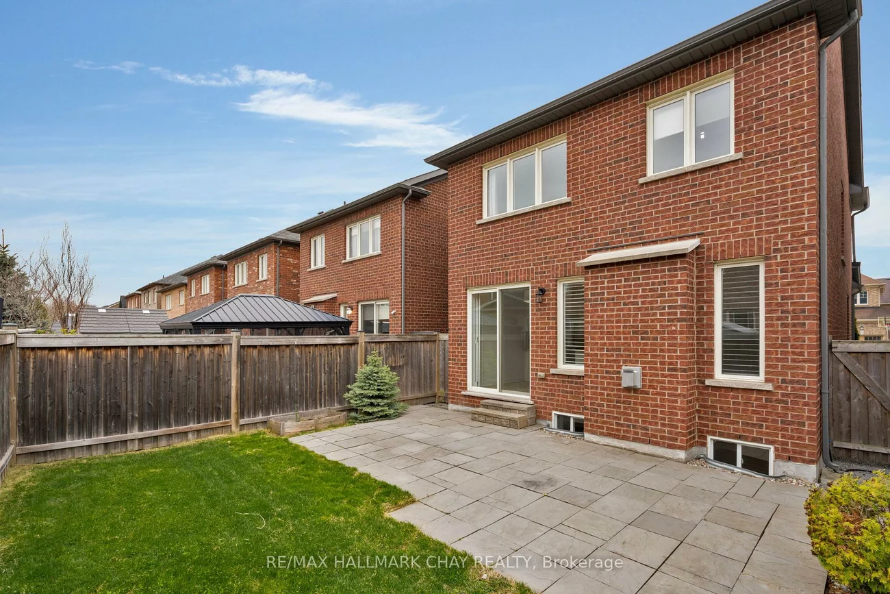 69, pavlova, Oak Ridges, Richmond Hill