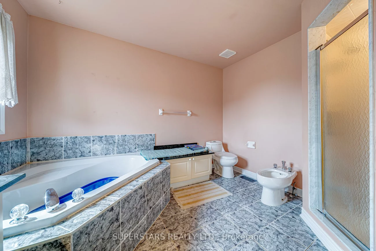 207, Frank Endean, Rouge Woods, Richmond Hill