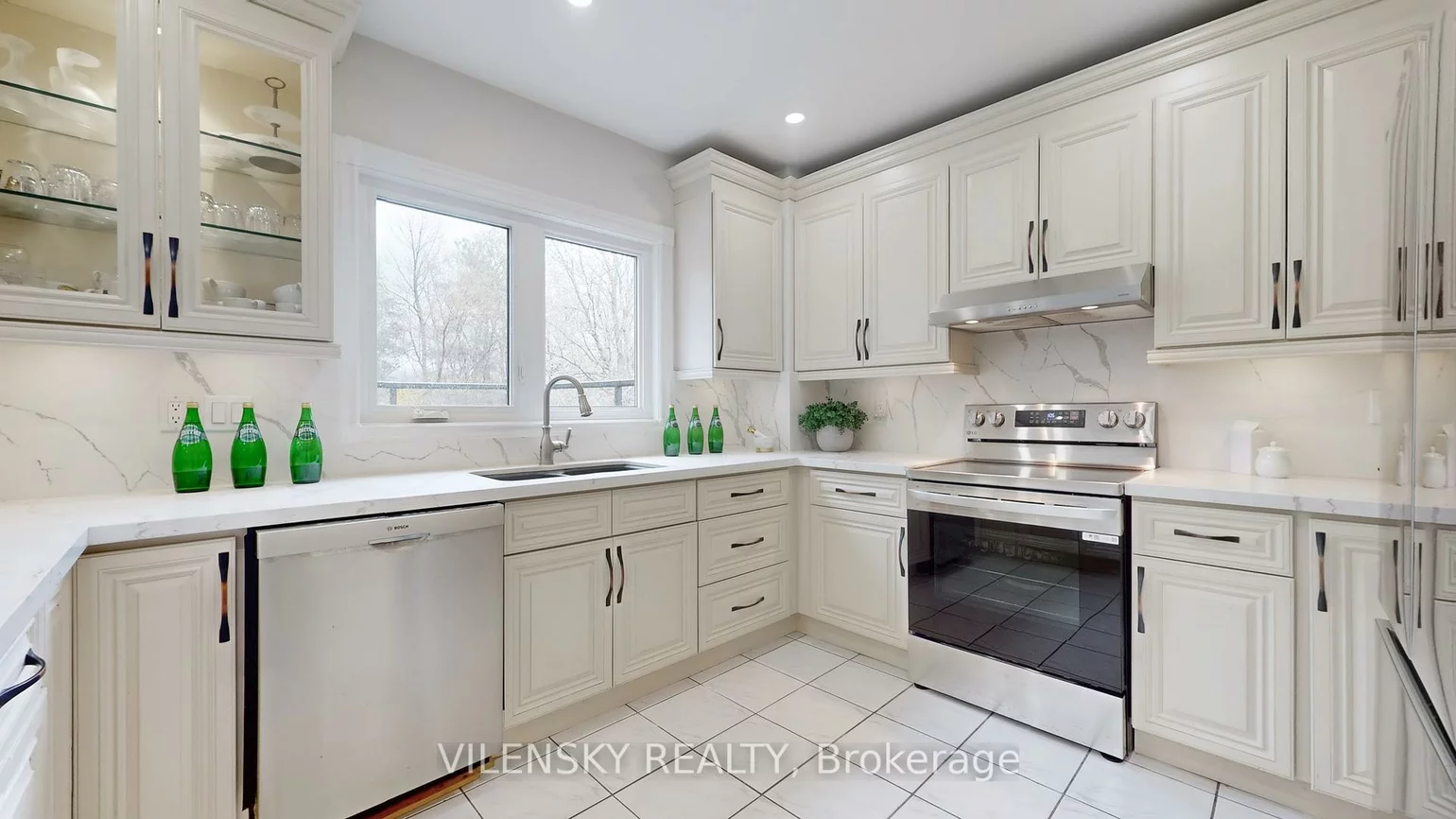 15, Hart, North Richvale, Richmond Hill
