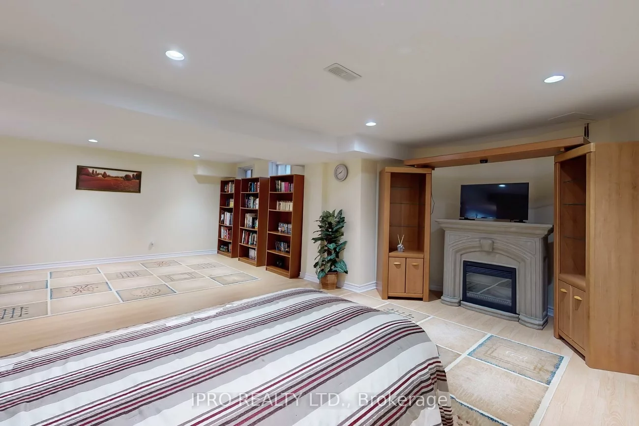 4, Copperstone, Rouge Woods, Richmond Hill