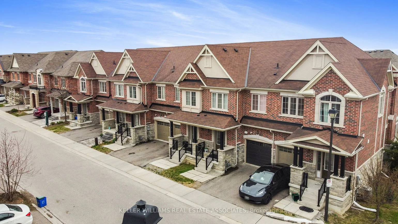 41, Mazarine, Westbrook, Richmond Hill