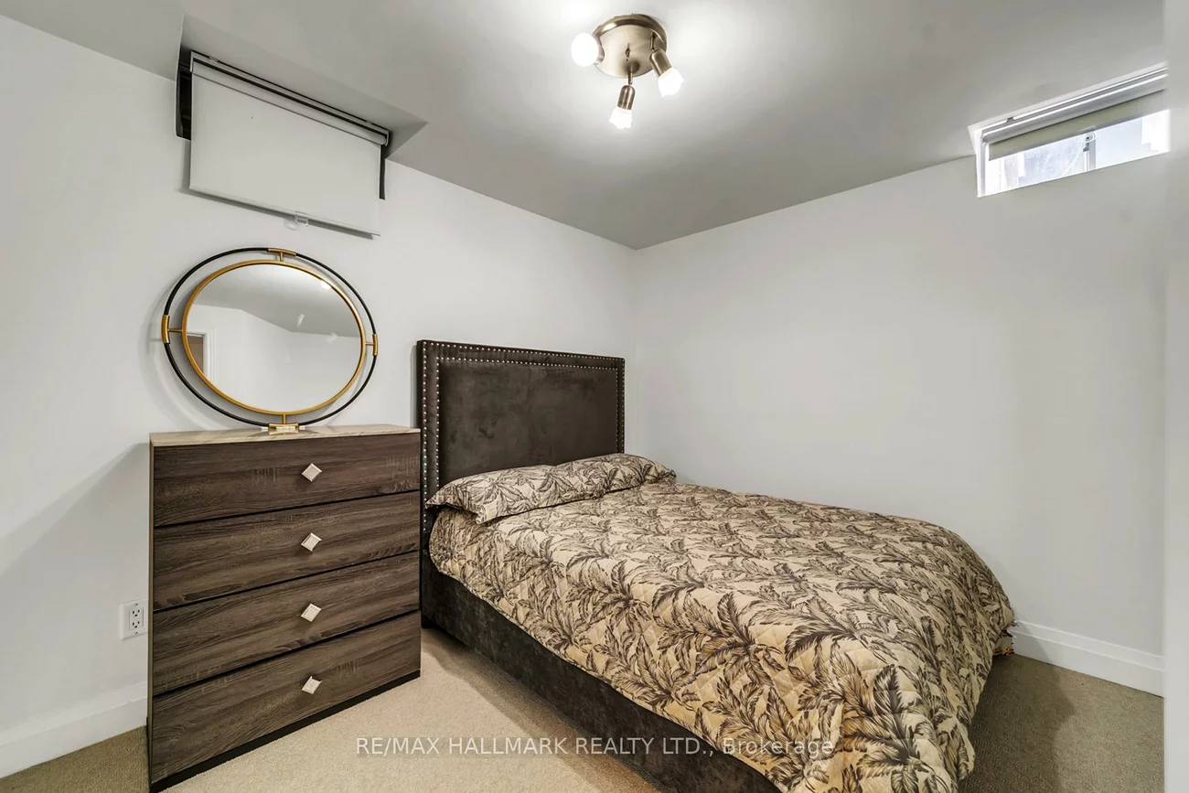 2, Cedarhurst, Devonsleigh, Richmond Hill