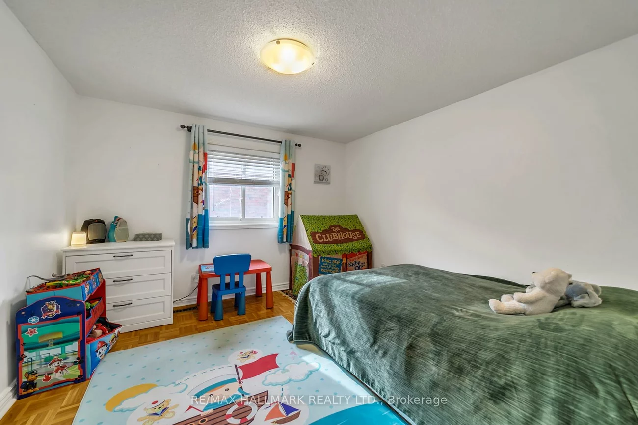 2, Cedarhurst, Devonsleigh, Richmond Hill