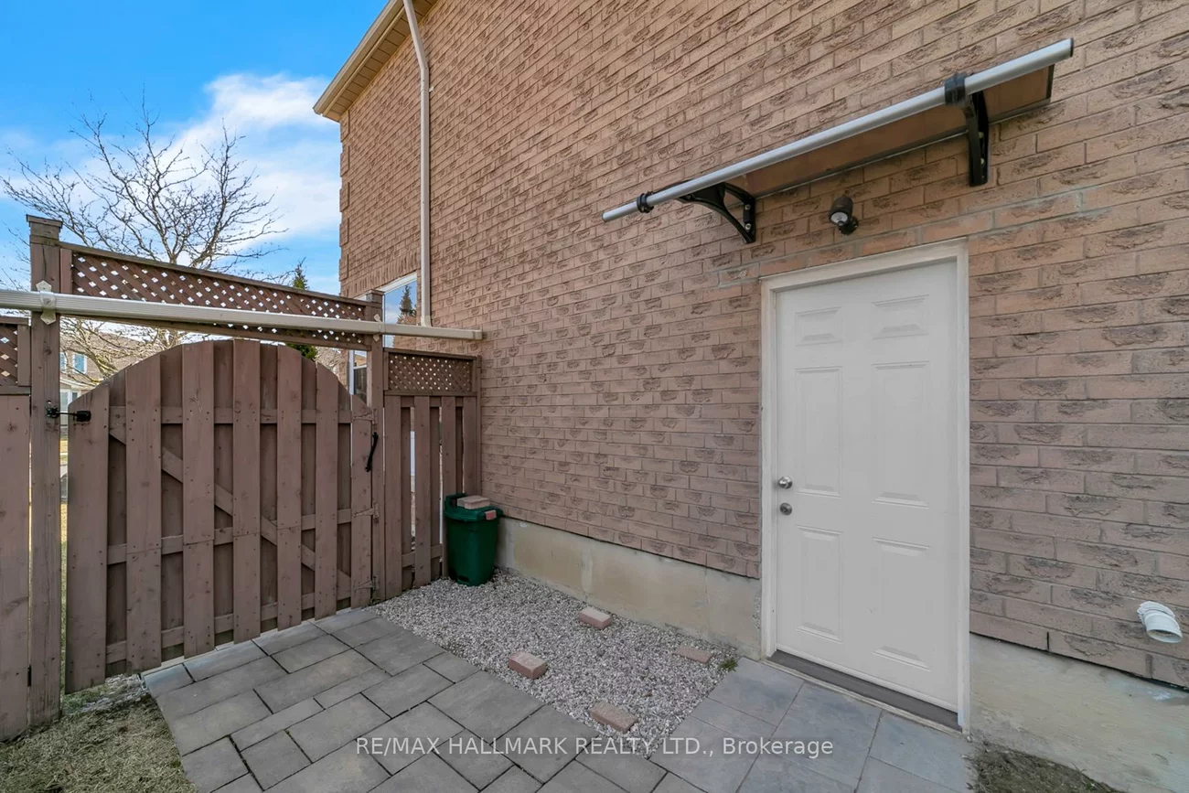 2, Cedarhurst, Devonsleigh, Richmond Hill