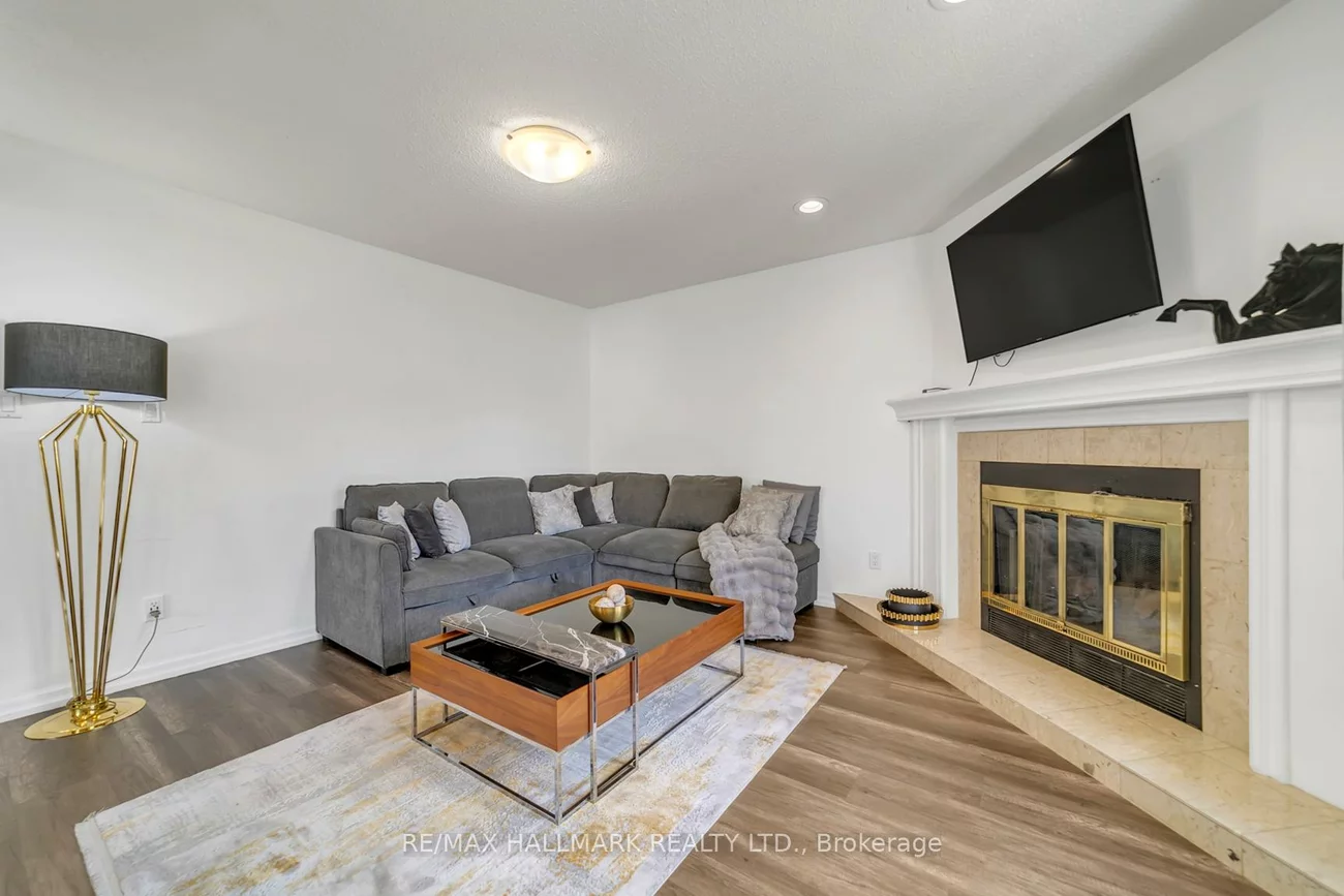 2, Cedarhurst, Devonsleigh, Richmond Hill