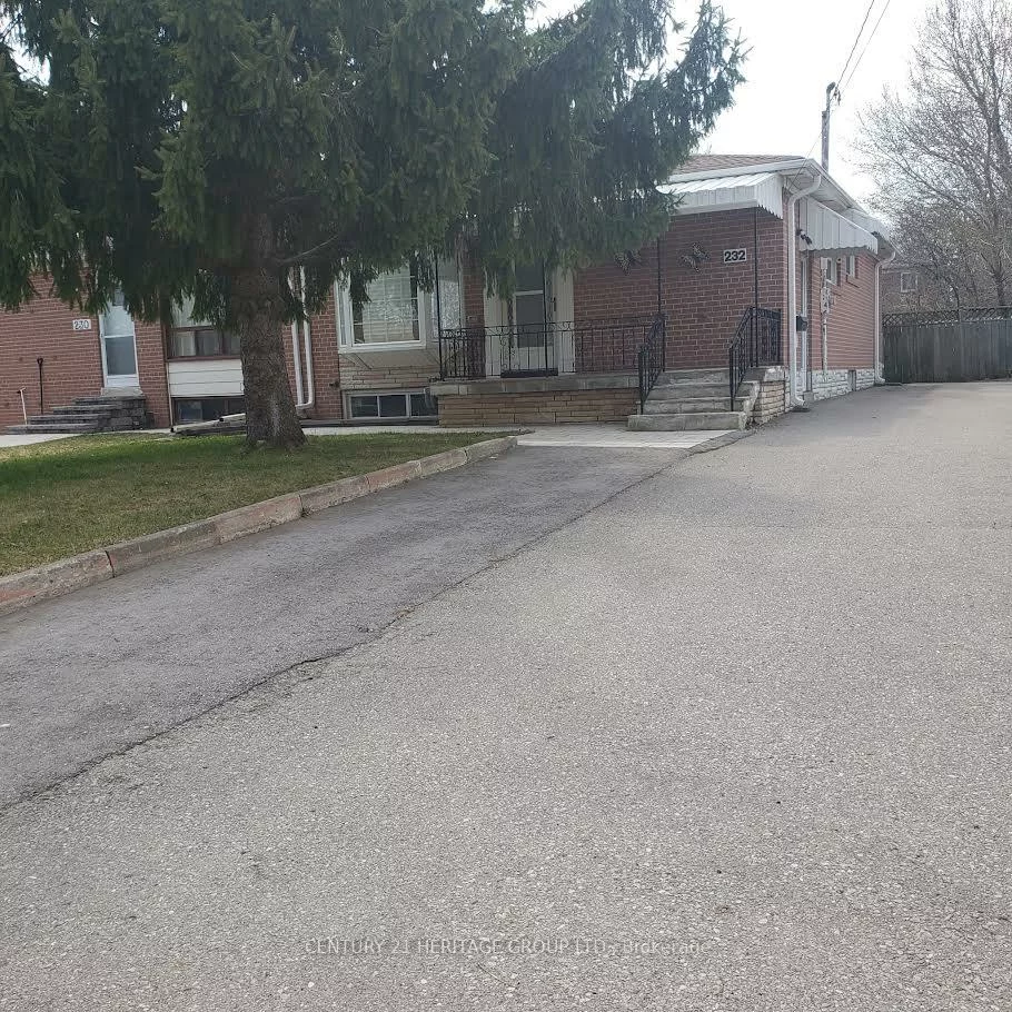 232, Blue Grass, Crosby, Richmond Hill