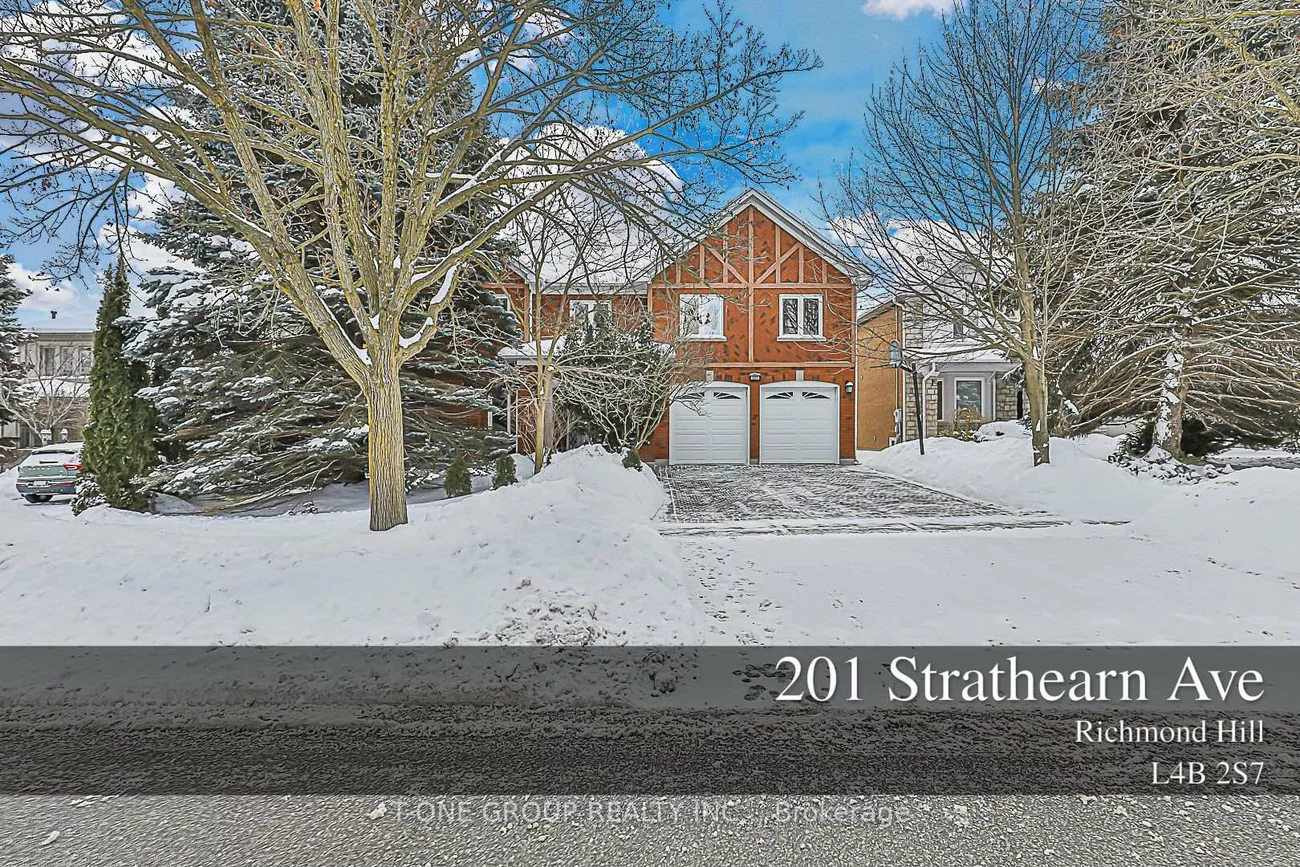 201, Strathearn, Bayview Hill, Richmond Hill