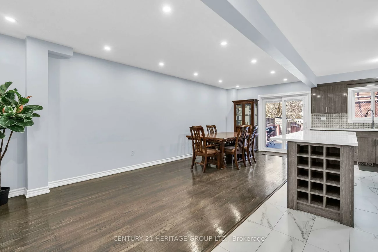 68, Silverdart, Oak Ridges, Richmond Hill